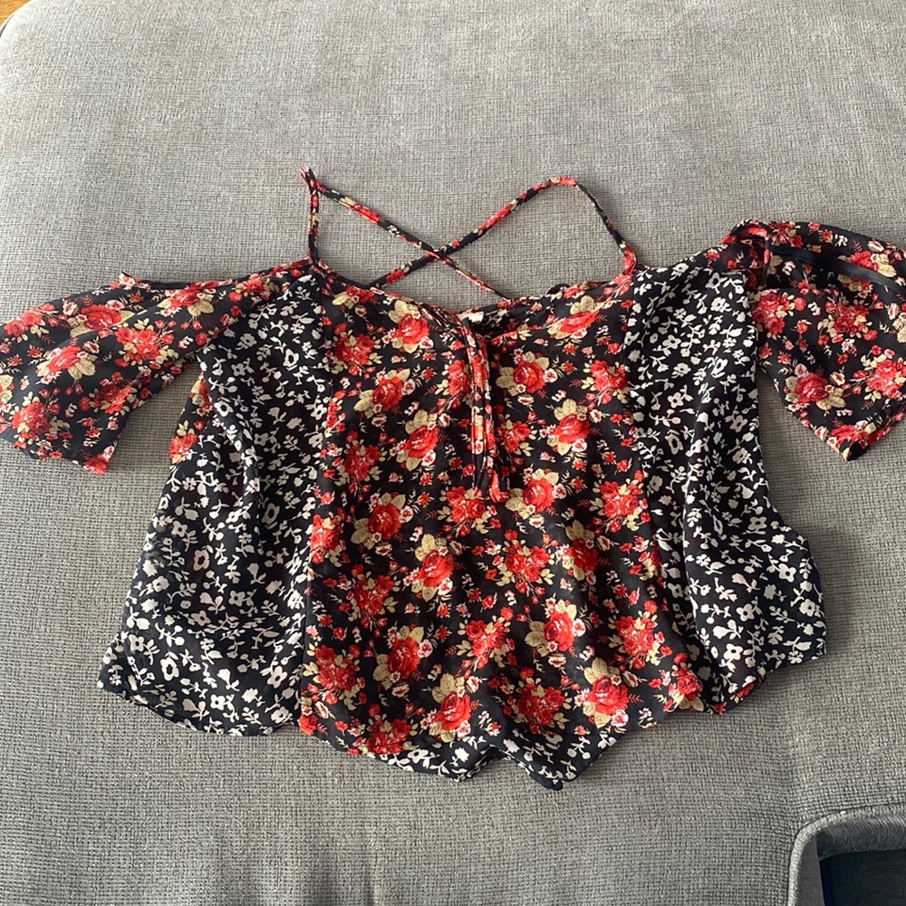 Xs off shoulder tee